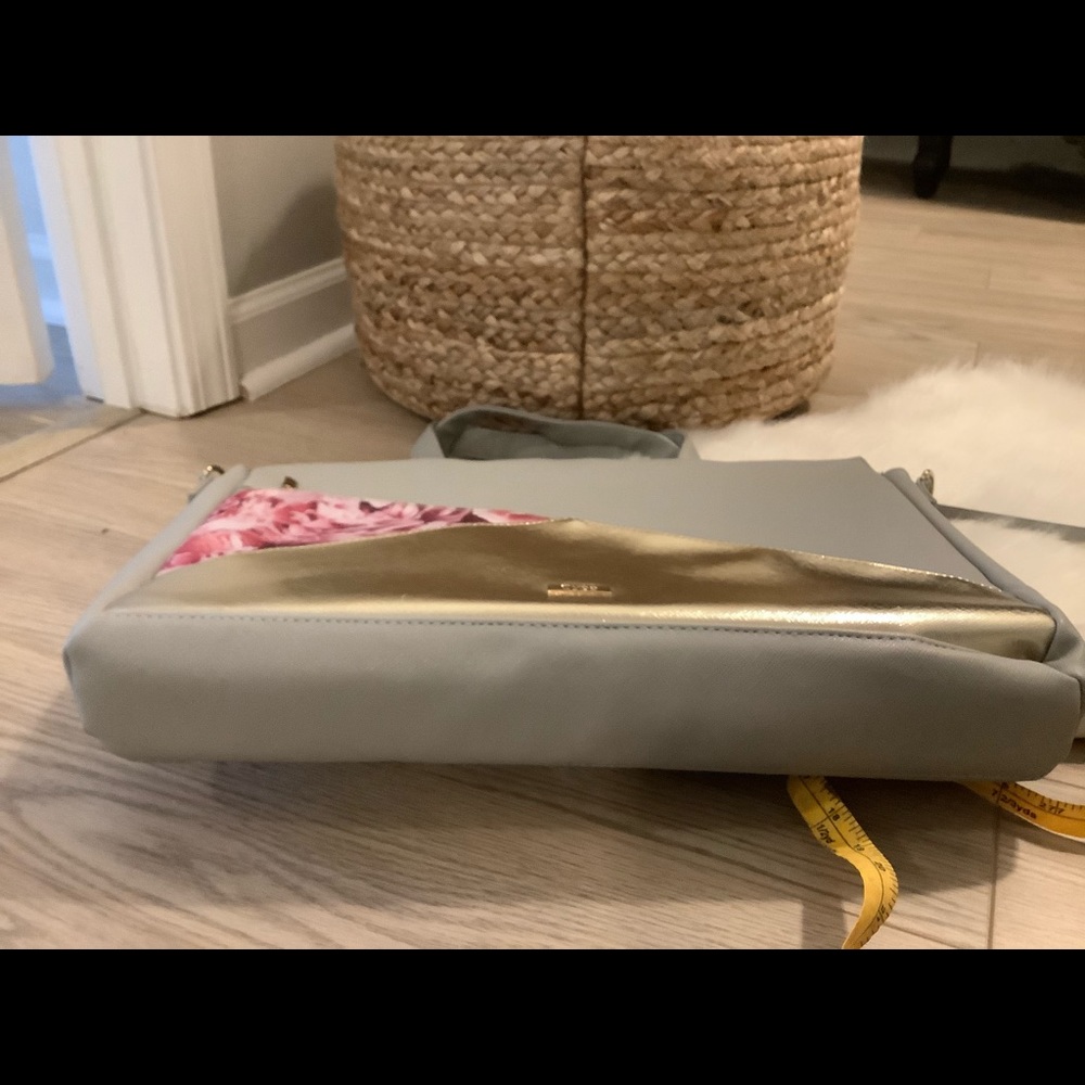 Typo patterned messenger bag❤️❤️❤️❤️ - Picture 10 of 12